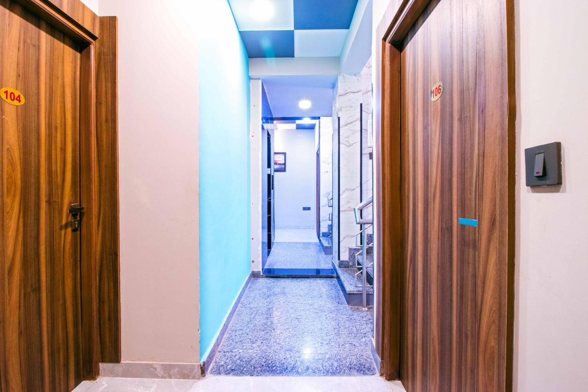 诺伊达 Treebo Elite Corporate, Sector 62酒店 外观 照片